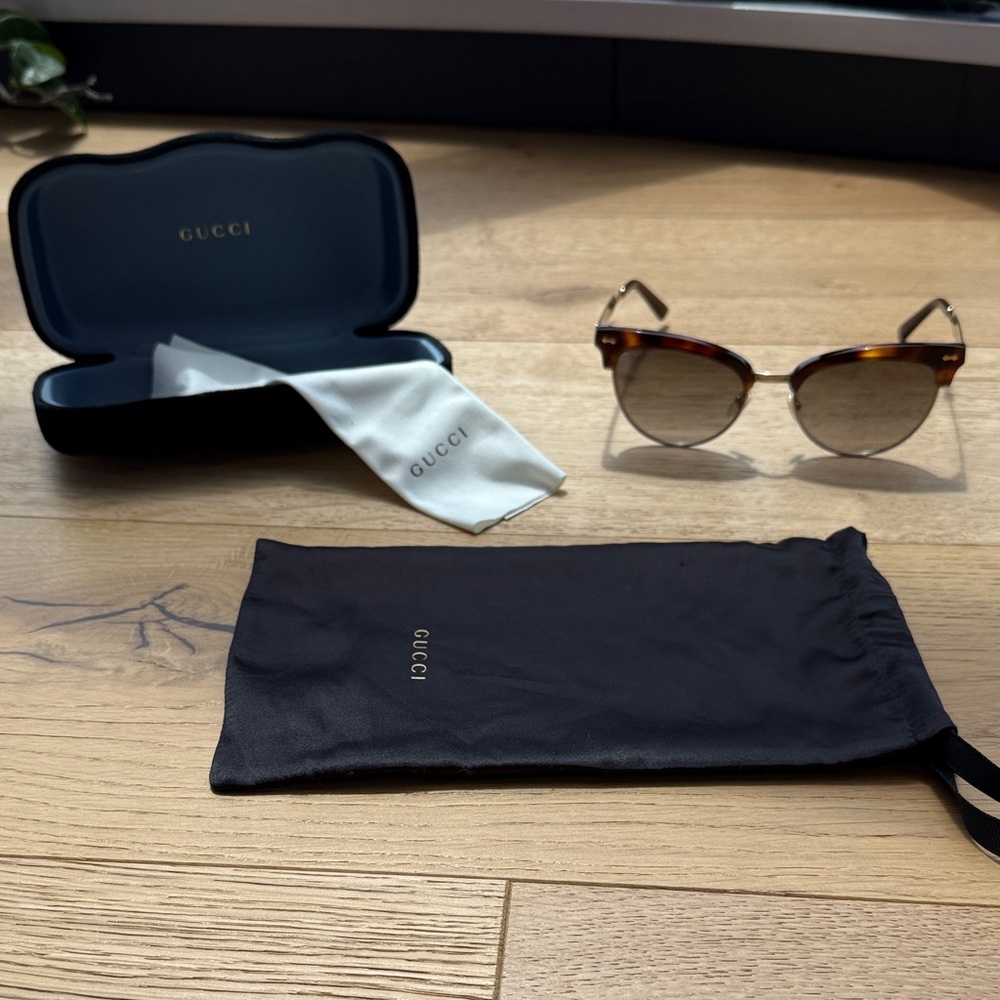 Gucci Women's Brown Sunglasses